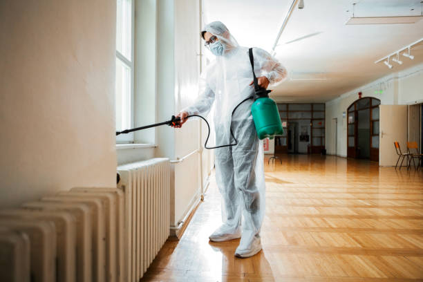 Best Best Pest Control Companies  in Lake Bluff, IL